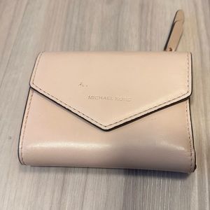 Michael kors wallet